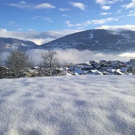 Panoram'alp شقة *